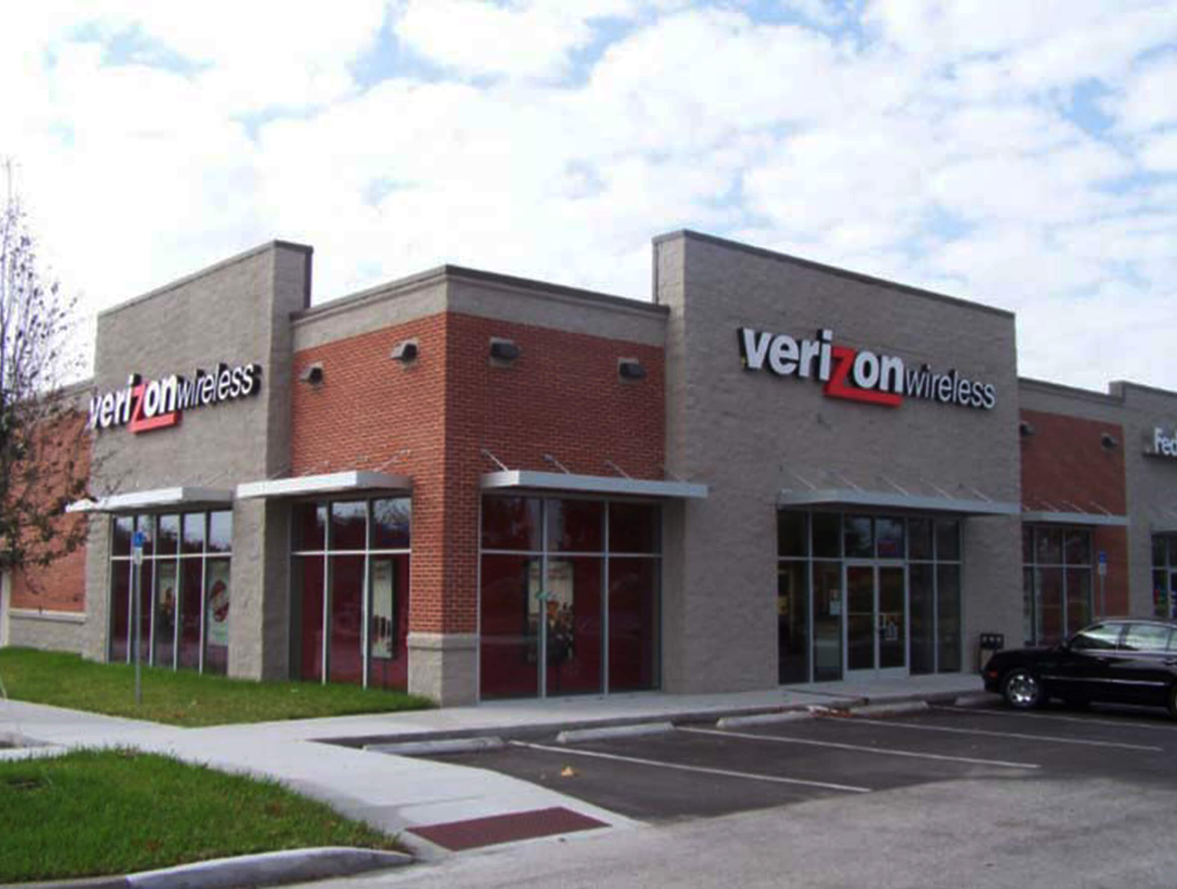 Verizon Wireless - Citrus Park & Estero